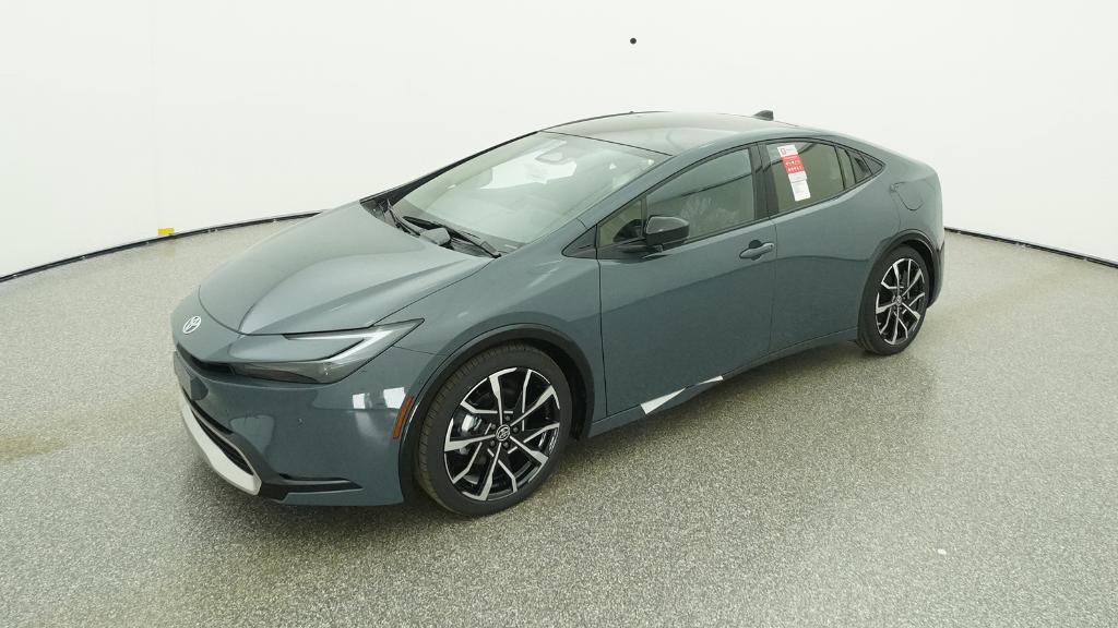 2026 Toyota Prius XSE Premium's photo