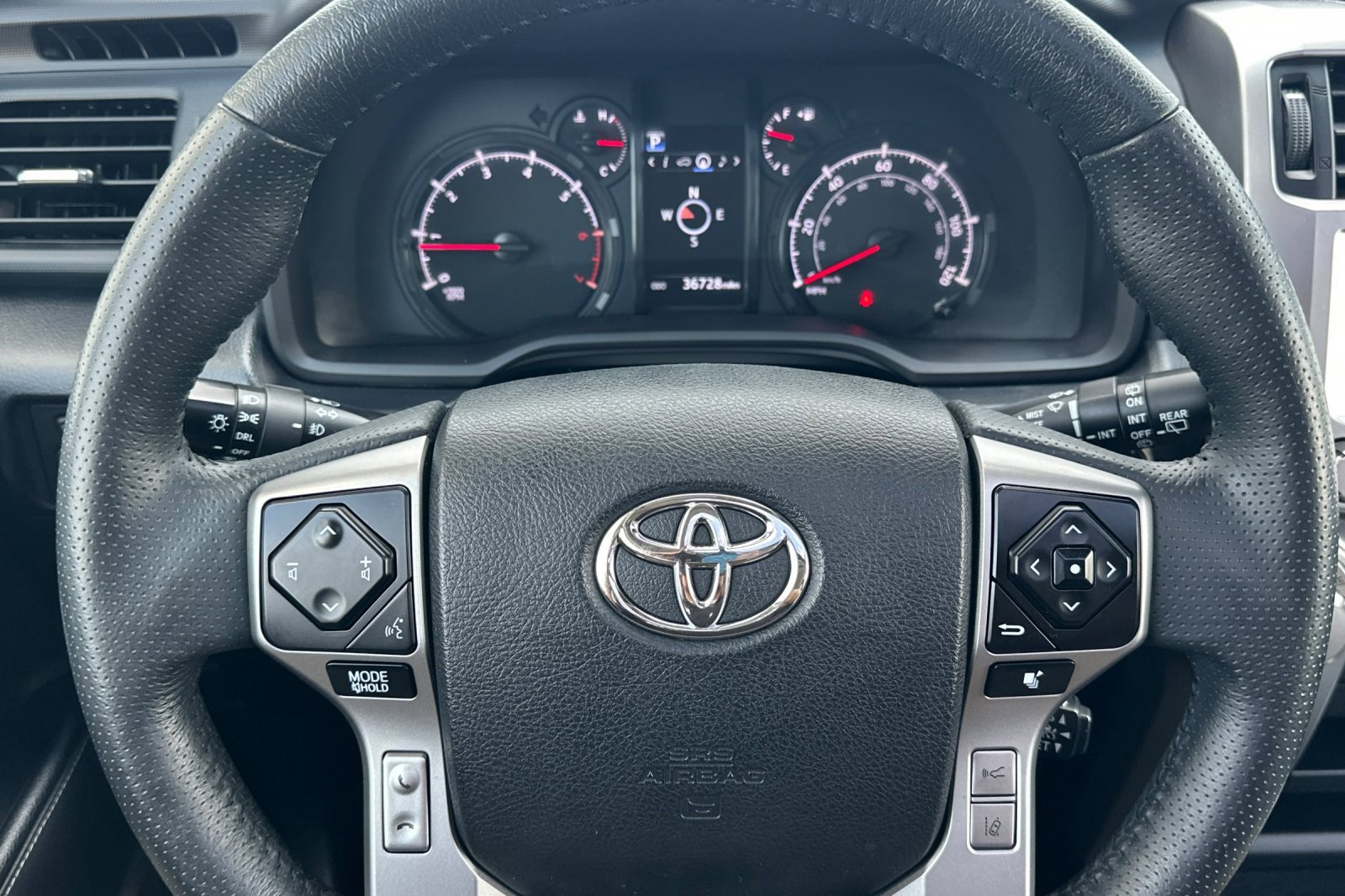 2020 Toyota 4Runner SR5 Premium photo 31