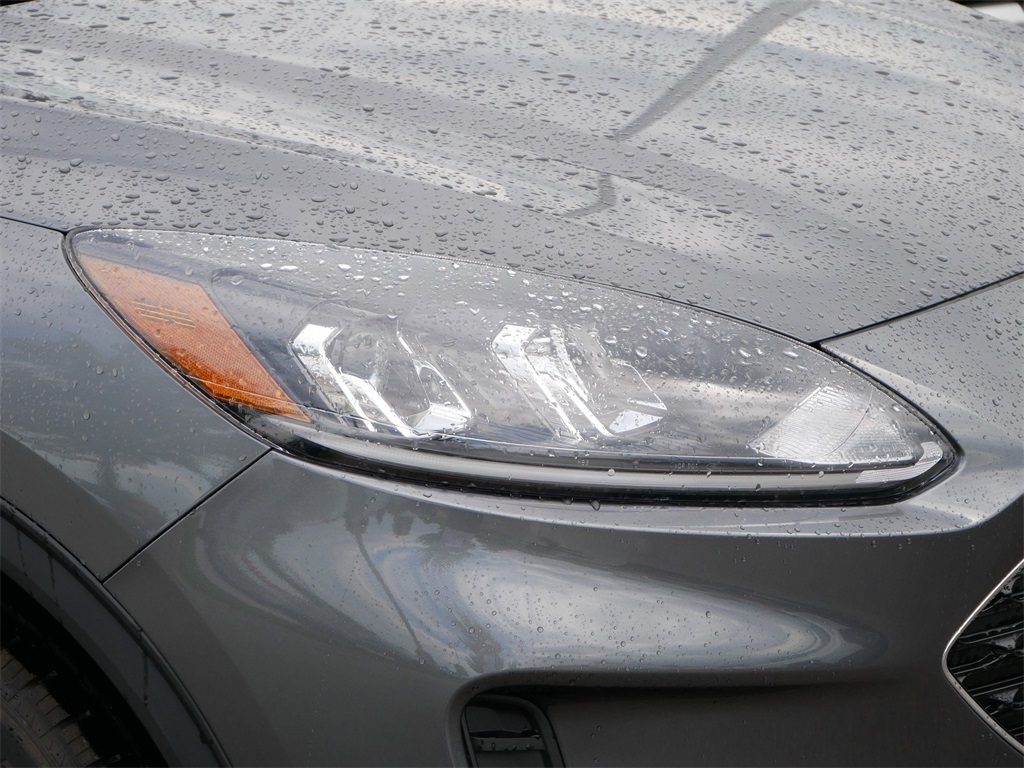 2022 Ford Escape SE photo 14