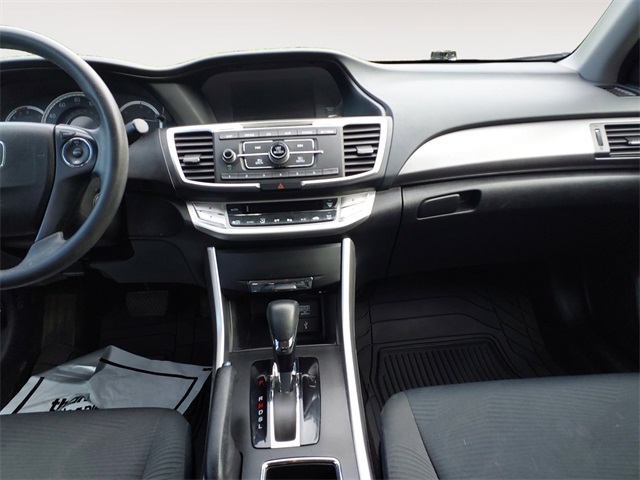 2015 Honda Accord LX photo 7