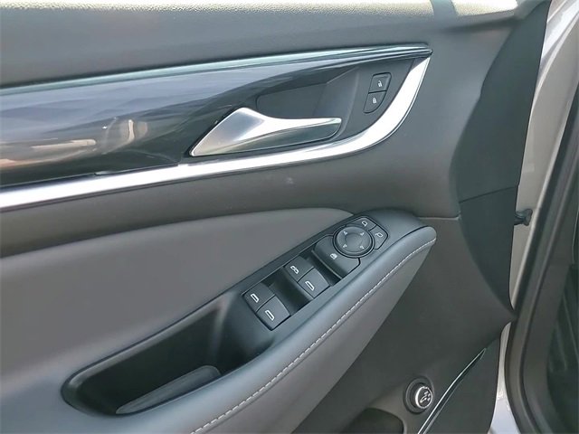 2023 Buick Enclave Essence photo 13