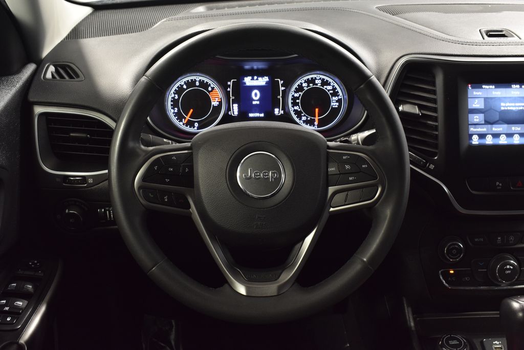 2020 Jeep Cherokee Latitude photo 16