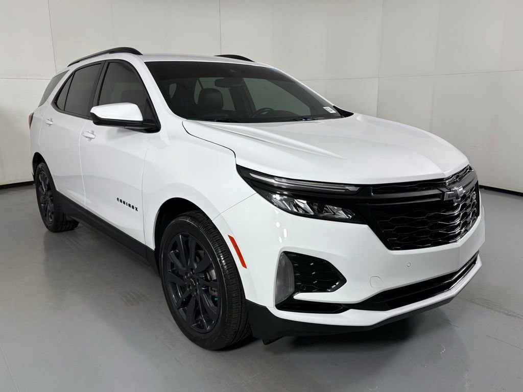 2024 Chevrolet Equinox RS photo 2