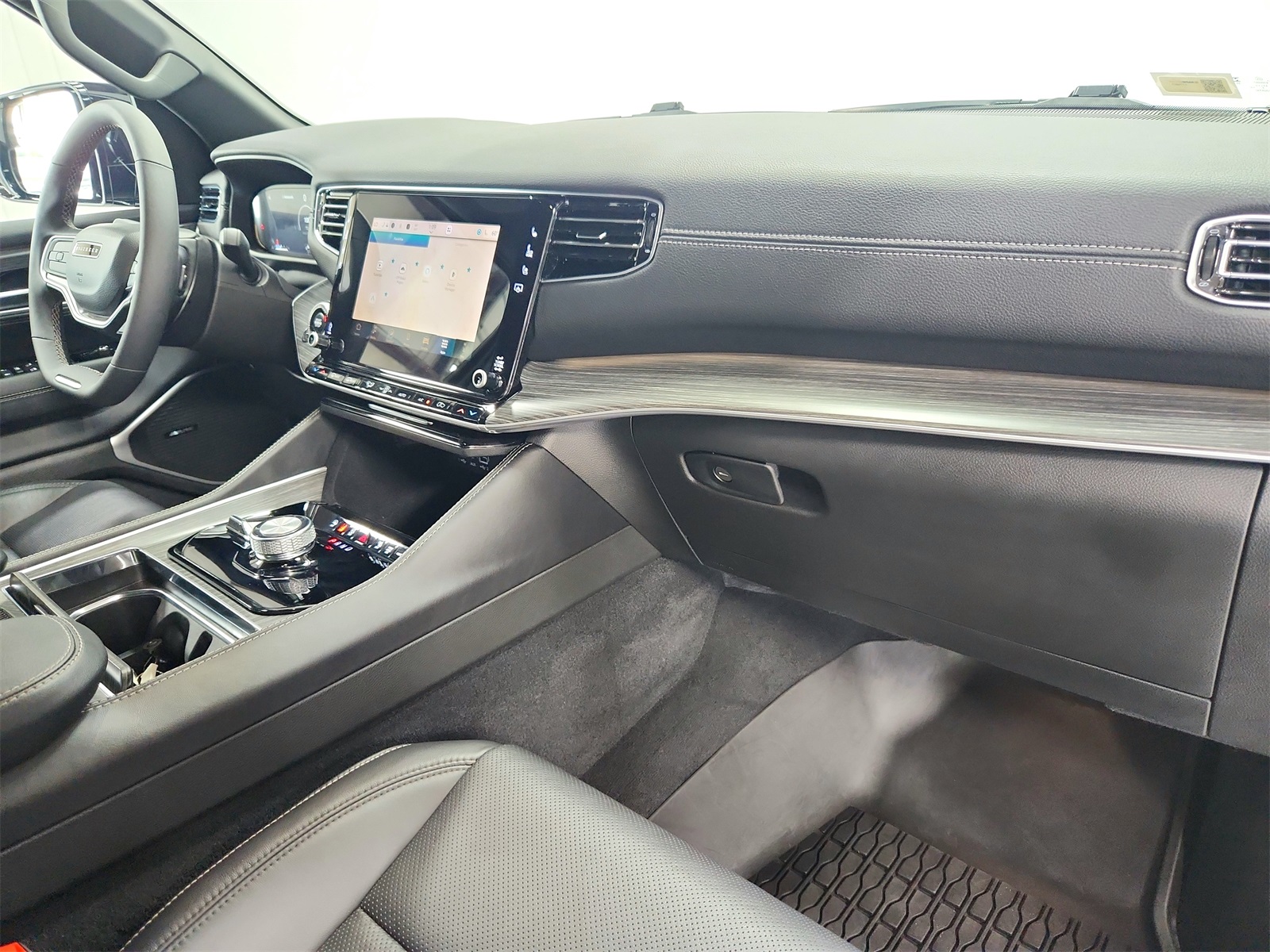 2024 Jeep Wagoneer Series II photo 43