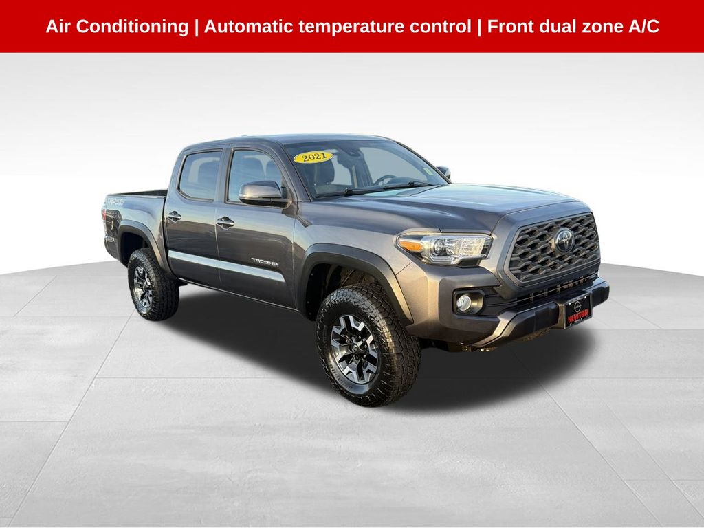 2021 Toyota Tacoma TRD Off Road's photo