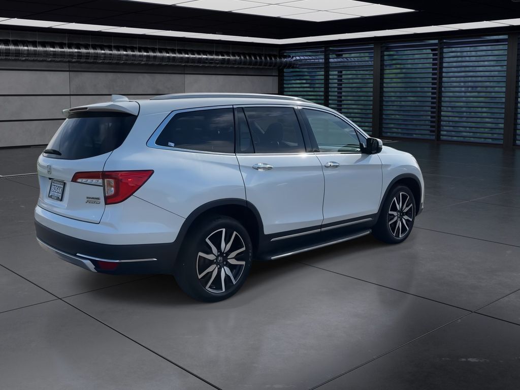 2022 Honda Pilot Touring photo 8