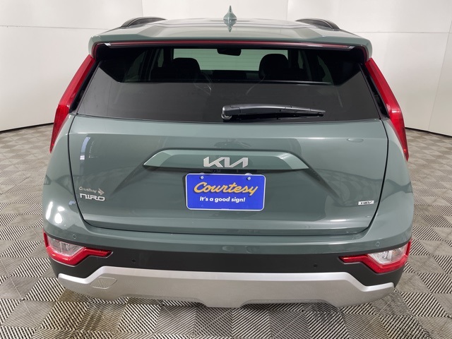 2025 Kia Niro EX Touring photo 7