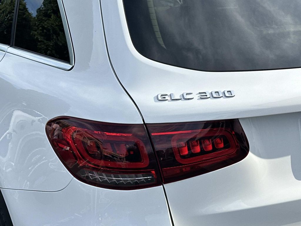 2022 Mercedes Benz GLC 300 4MATIC photo 10