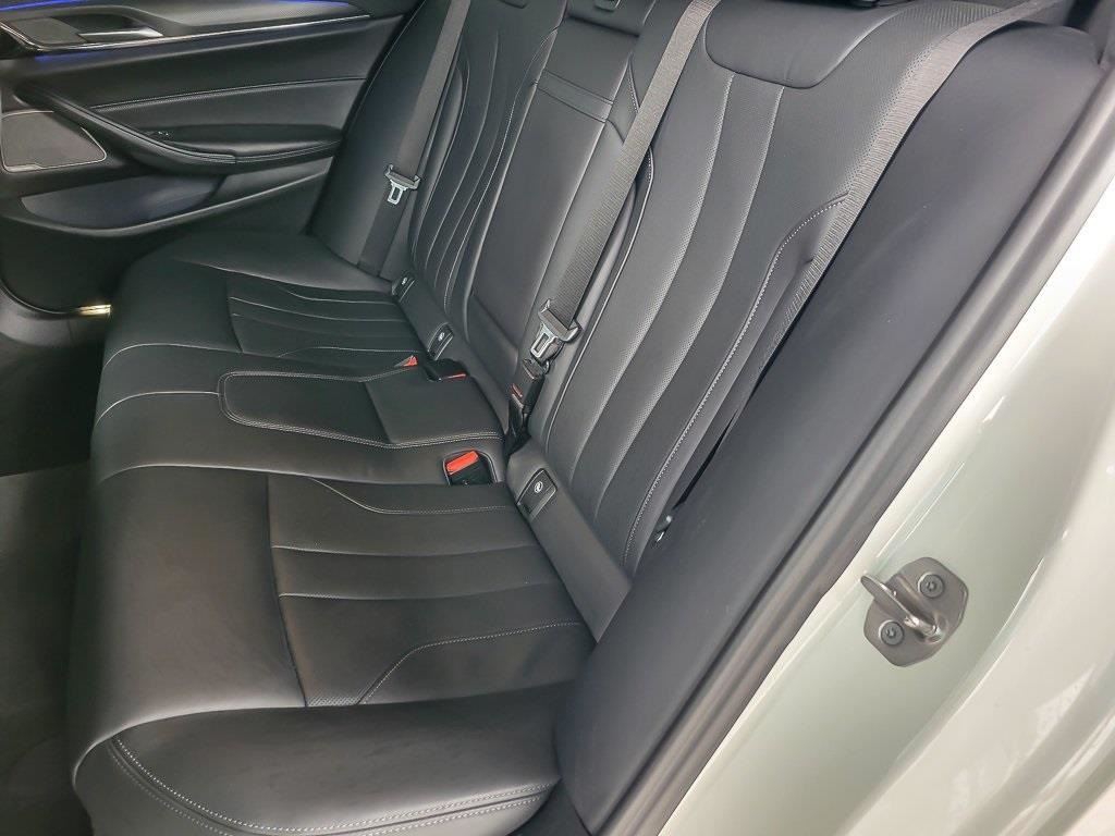 2022 BMW M5 - Image 10