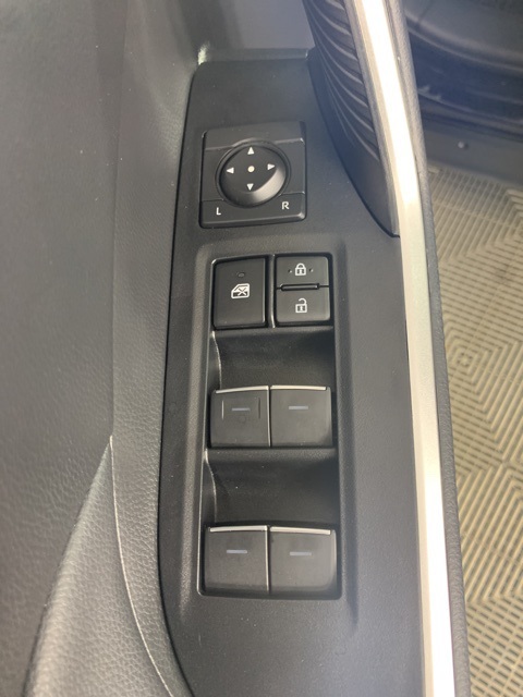 2023 Toyota RAV4 XLE photo 20