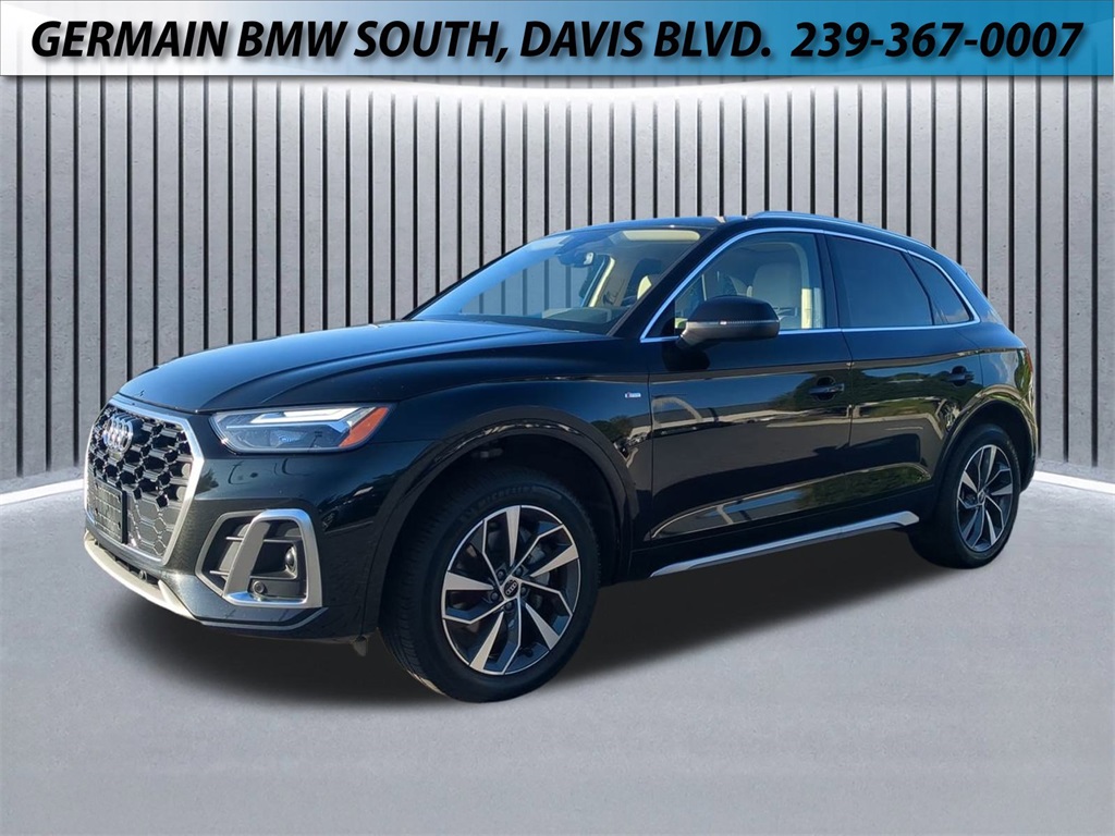 2022 Audi Q5 Premium Plus's photo