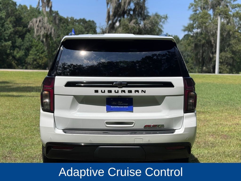 2023 Chevrolet Suburban RST photo 4