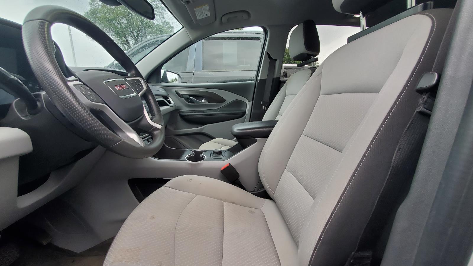 2024 Gmc Terrain SLE photo 2
