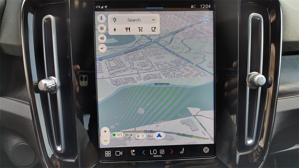 2023 Volvo XC40 Recharge Ultimate photo 21