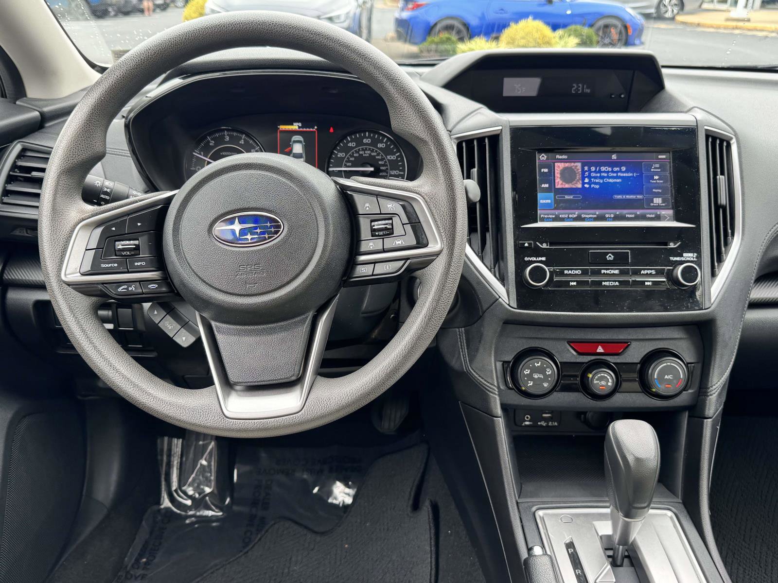2021 Subaru Impreza L photo 15