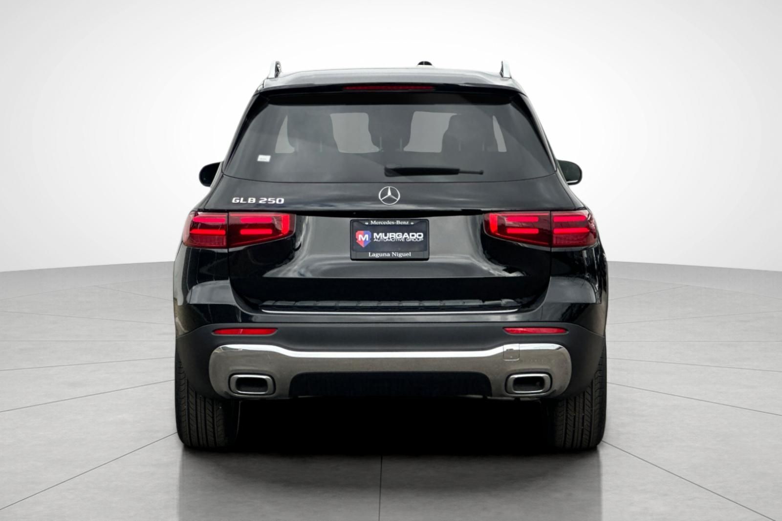 2025 Mercedes Benz GLB 250 photo 6