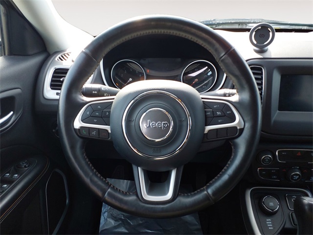 2018 Jeep Compass Latitude photo 12