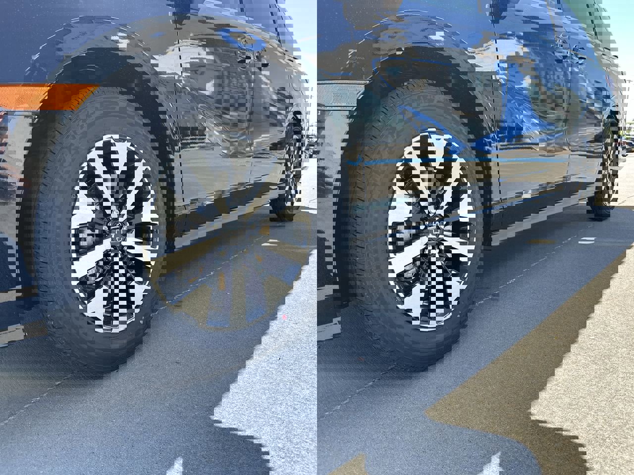 2026 Honda Odyssey EX-L photo 10