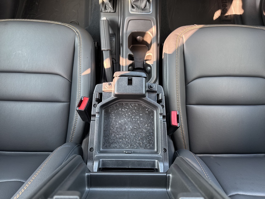 2025 Jeep Wrangler Sahara photo 23