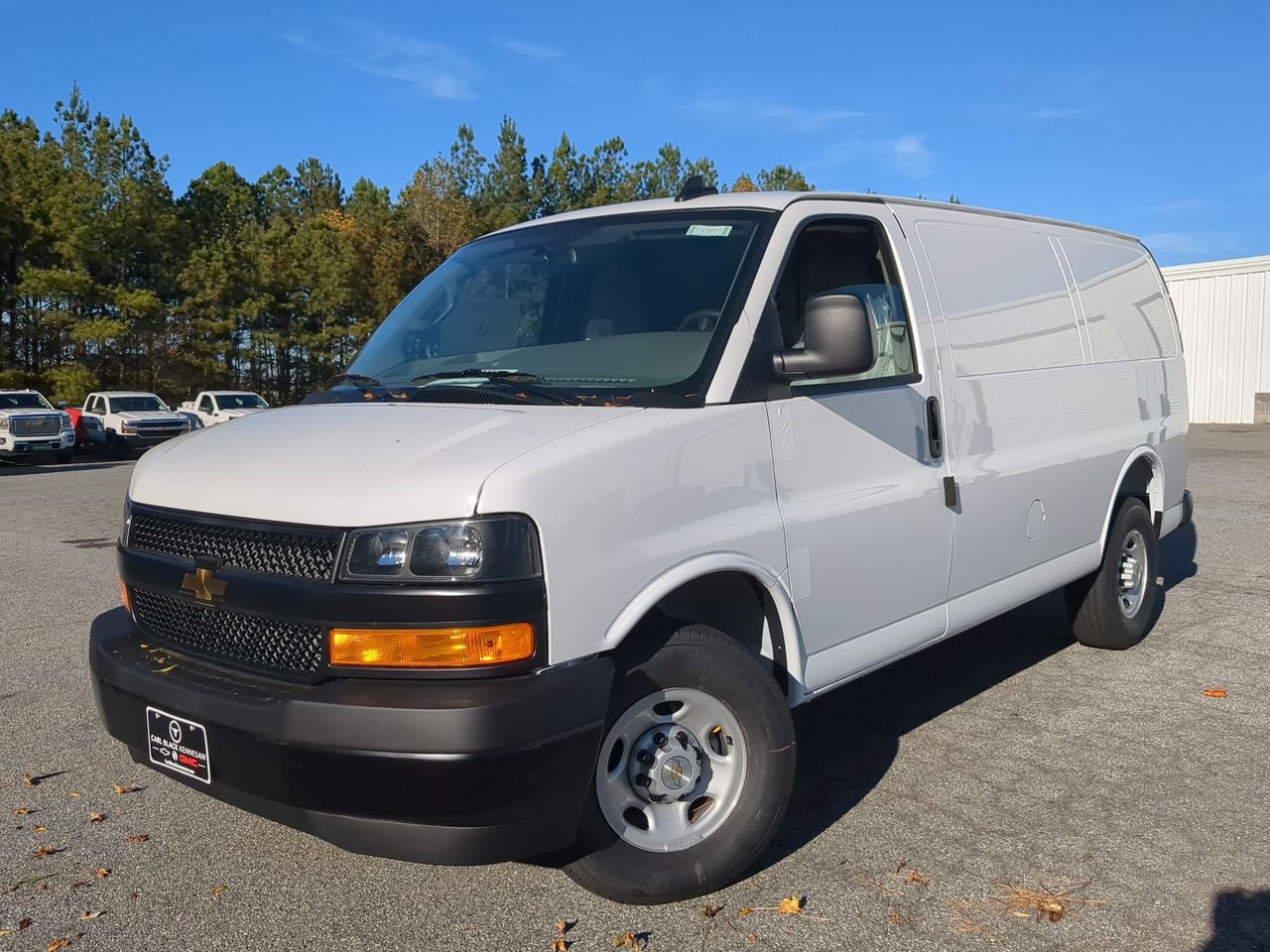 2025 Chevrolet Express Cargo Work Van's photo
