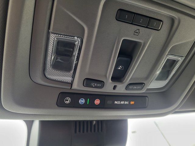 2024 Chevrolet Silverado 1500 LT photo 25