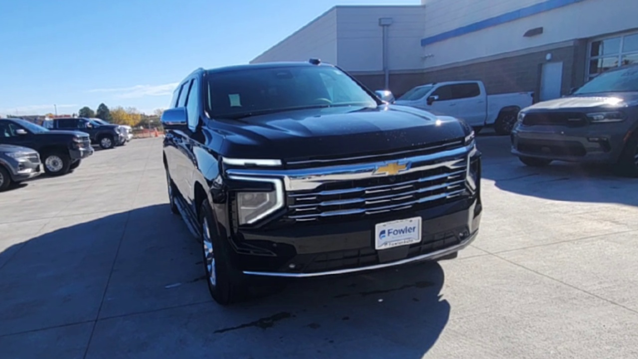 2026 Chevrolet Suburban Premier photo 3