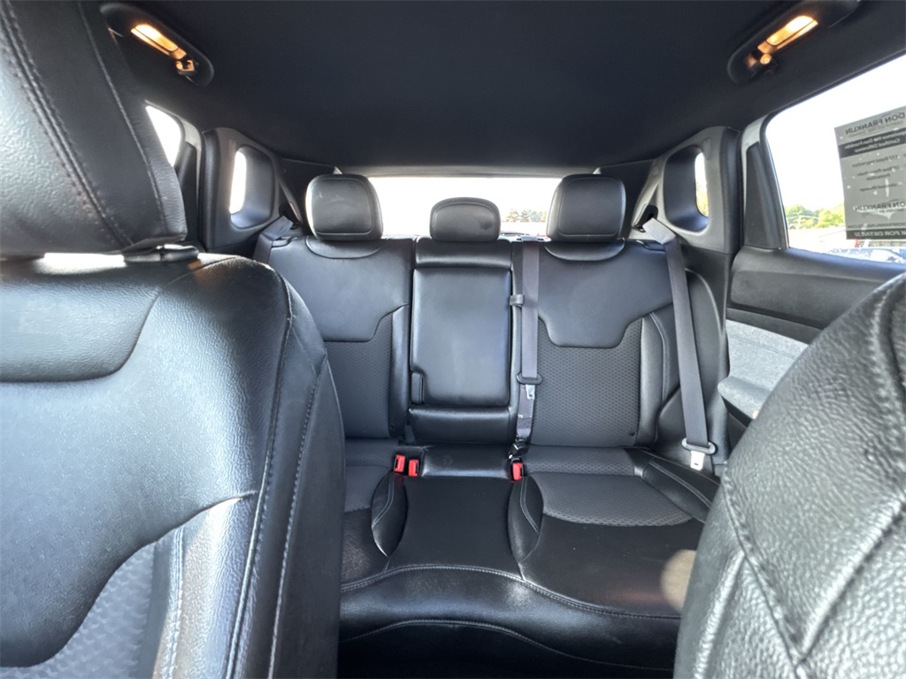 2024 Jeep Compass Latitude photo 12