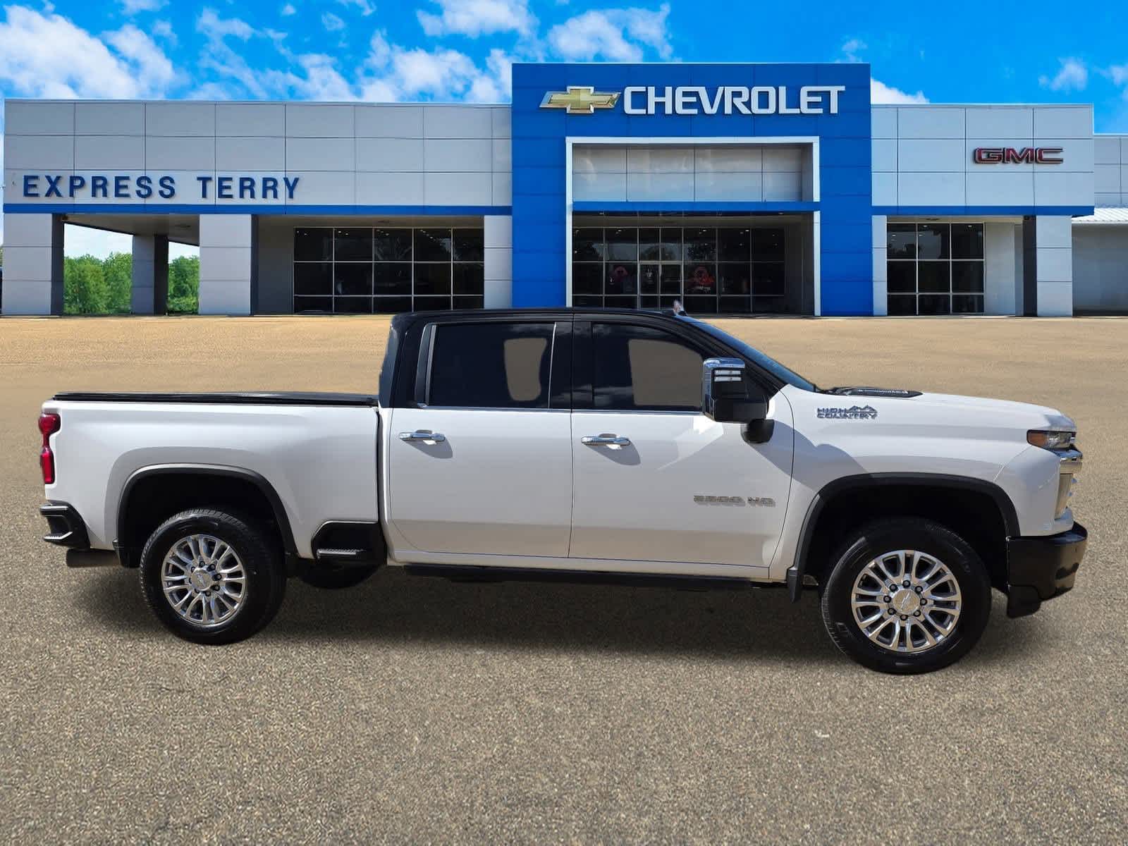 2020 Chevrolet Silverado 2500HD High Country photo 2