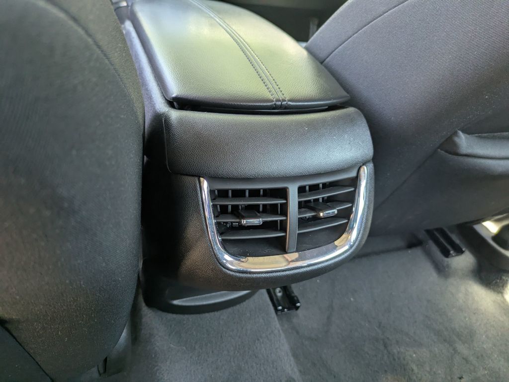 2022 Chevrolet Malibu 1LT photo 22