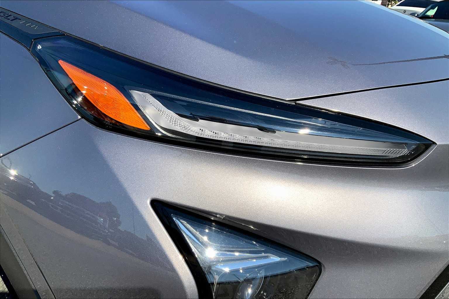2022 Chevrolet Bolt EUV Premier photo 24