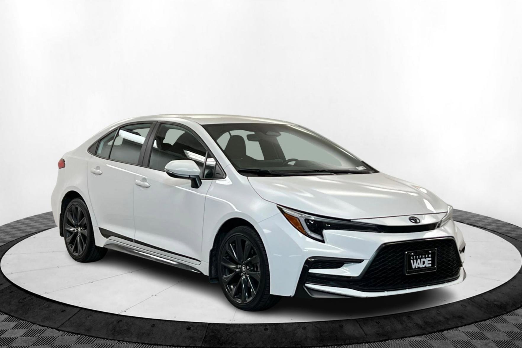 2023 Toyota Corolla SE photo 7