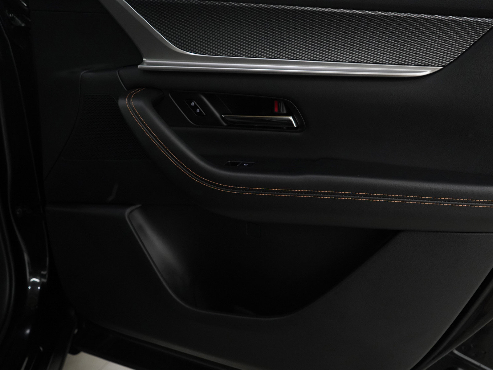 2025 Mazda CX-70 Premium Plus photo 9
