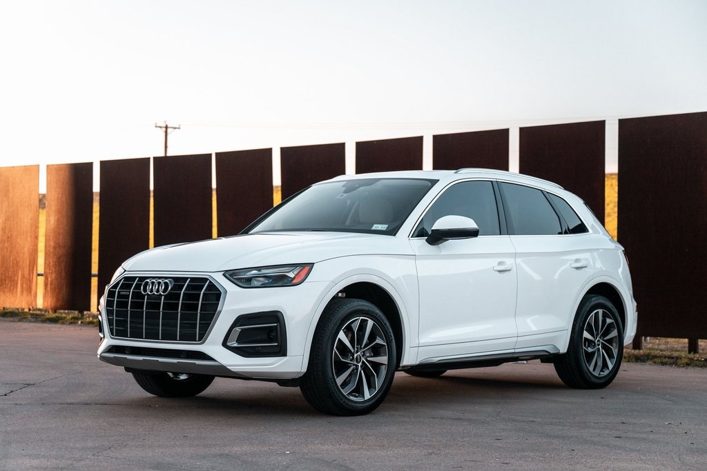 2021 Audi Q5 Premium's photo