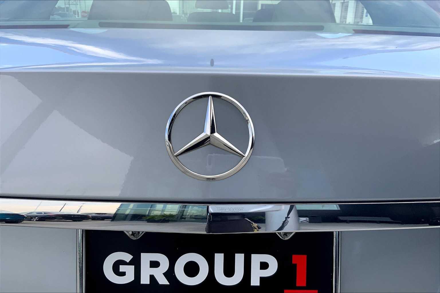 2013 Mercedes Benz E 350 photo 9