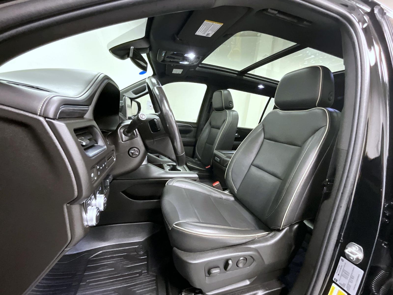 2021 Gmc Yukon XL SLT photo 11