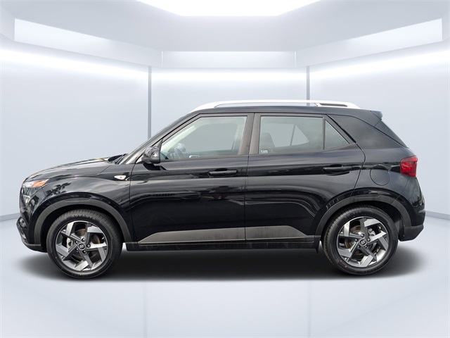 2022 Hyundai Venue SEL Limited photo 2