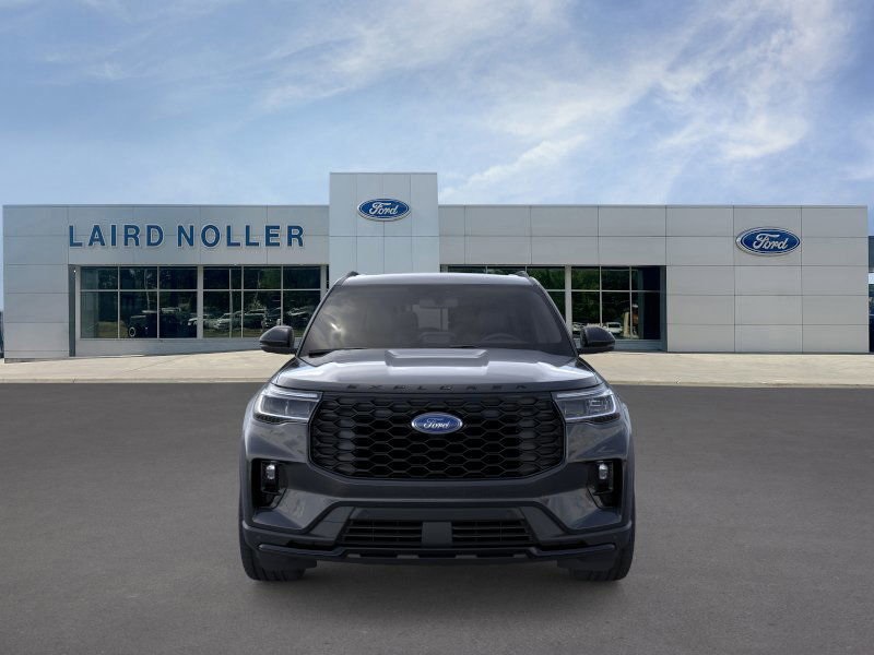 2025 Ford Explorer ST-Line photo 5