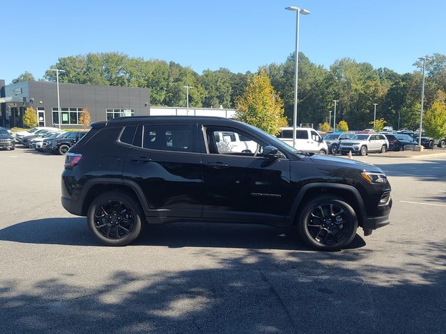 2026 Jeep Compass Latitude photo 16