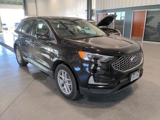 2024 Ford Edge SEL's photo
