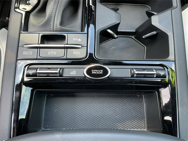 2025 Kia K5 GT-Line photo 19