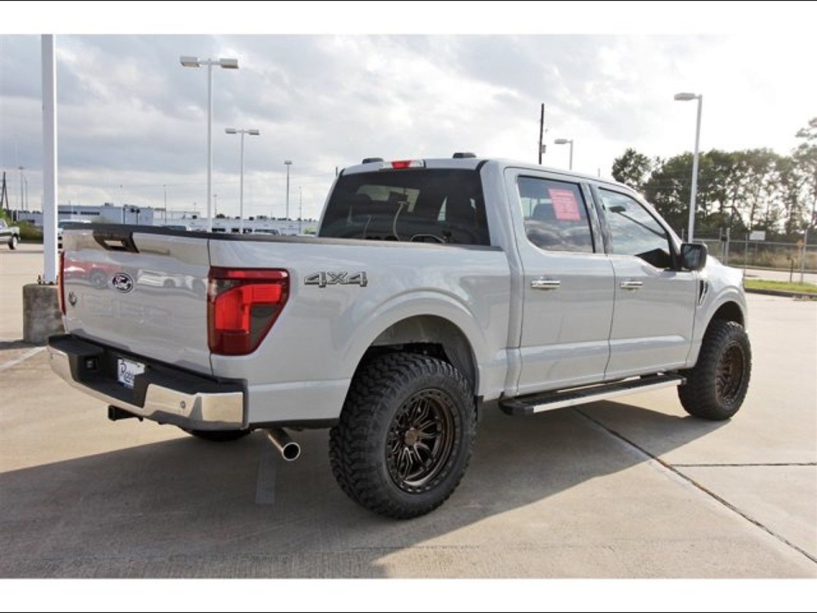 2024 Ford F-150 XLT - 4