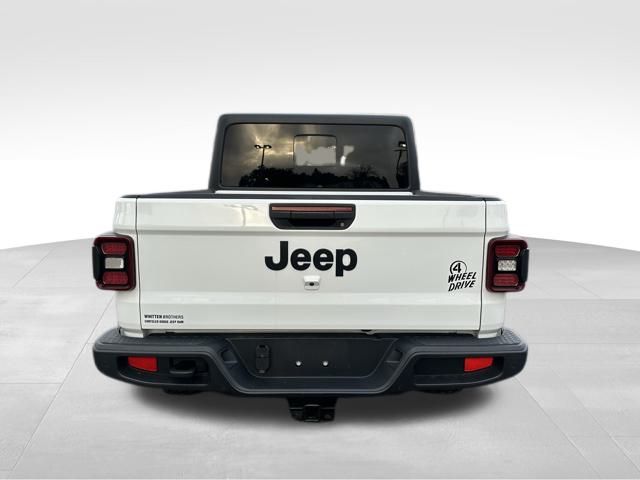 2023 Jeep Gladiator Willys photo 5
