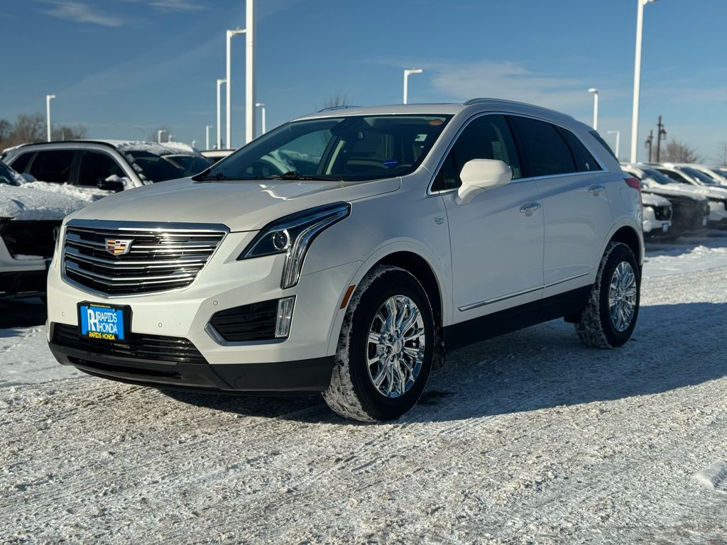 Used 2017 Cadillac XT5 Luxury with VIN 1GYKNDRS7HZ187809 for sale in Coon Rapids, Minnesota
