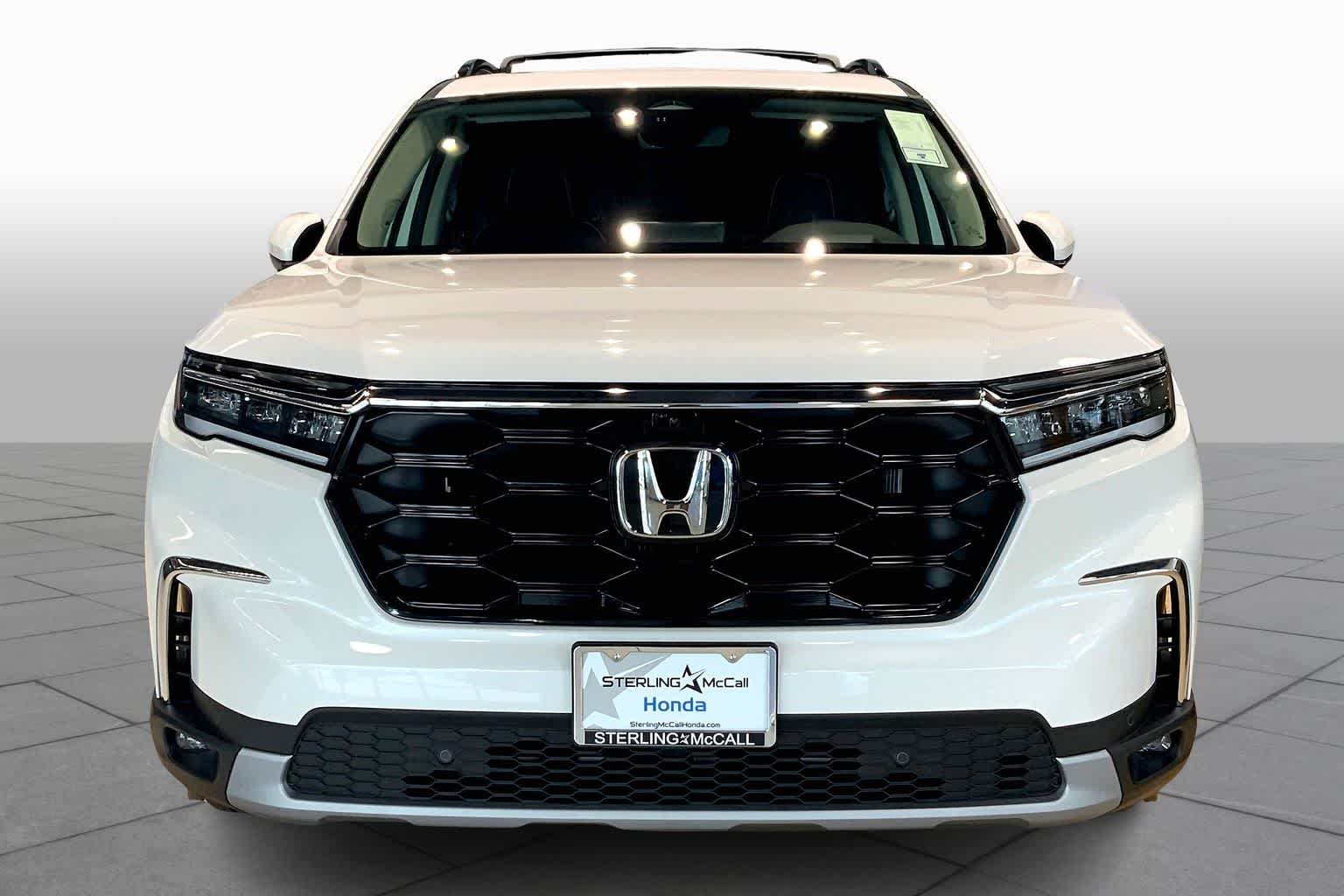 2025 Honda Pilot Elite photo 3