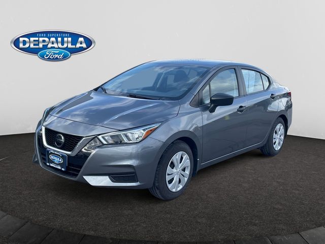 2021 Nissan Versa Sedan S's photo