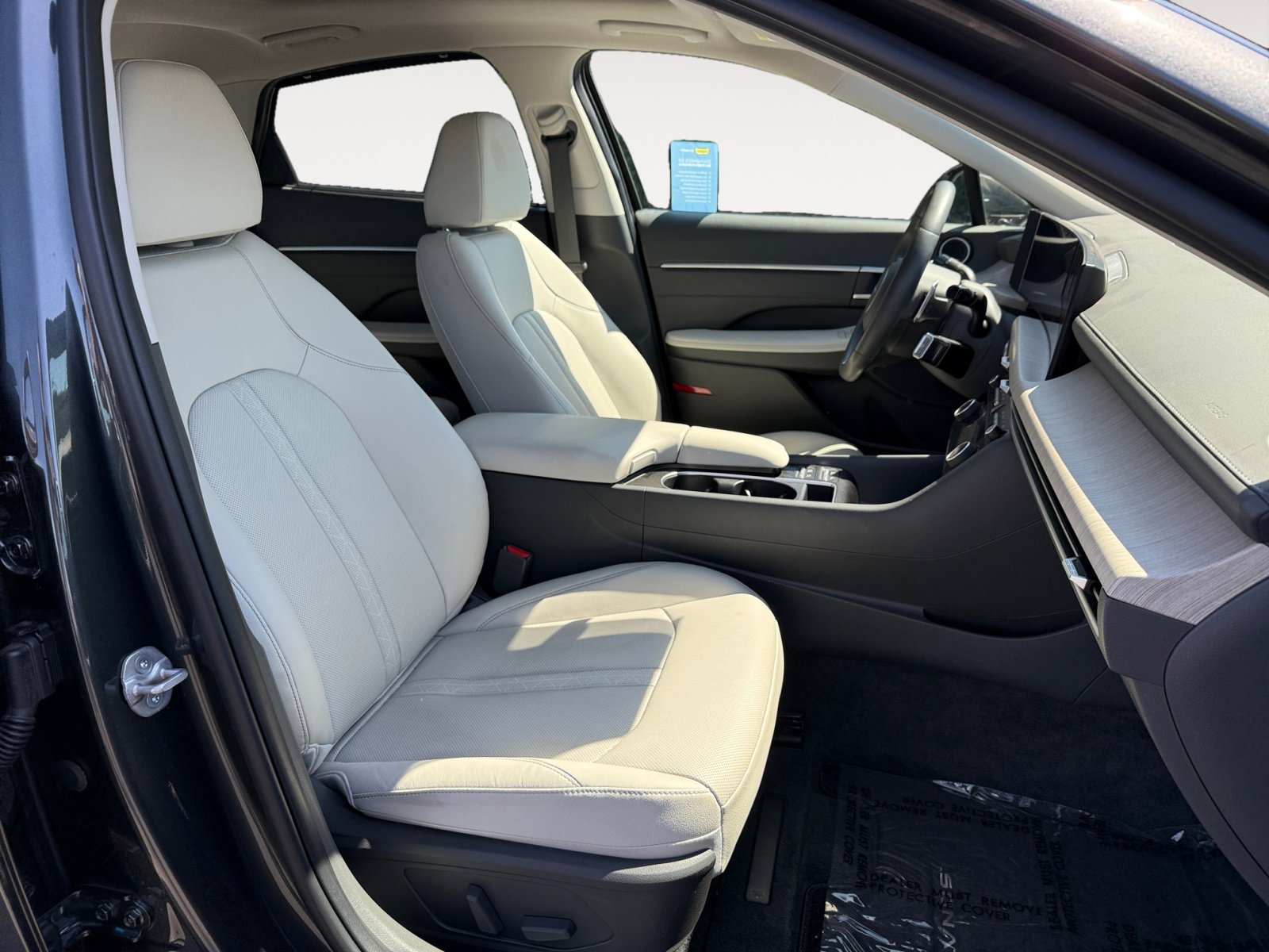 2025 Hyundai Sonata Hybrid Limited photo 19
