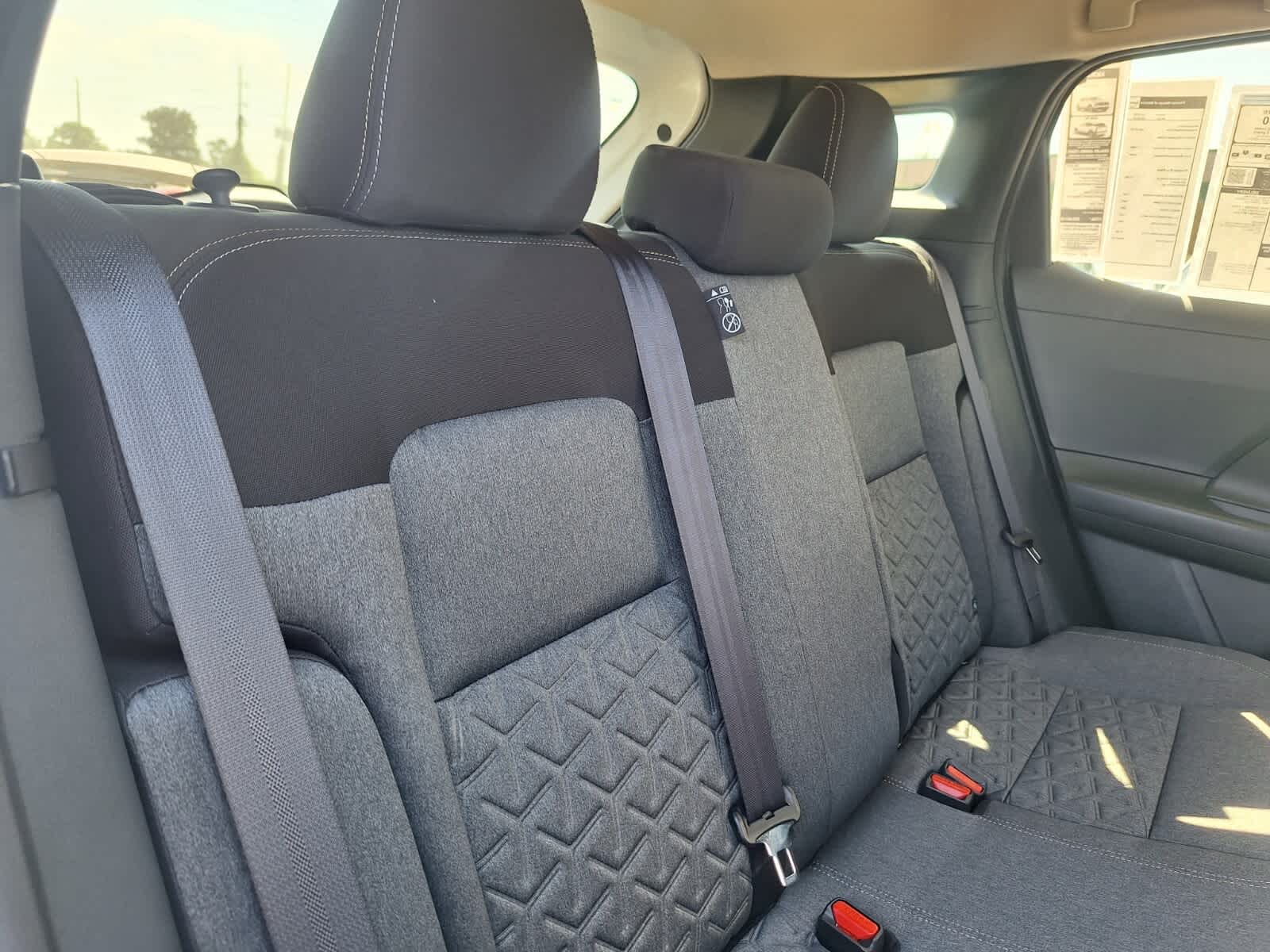 2026 Nissan Kicks SV photo 22