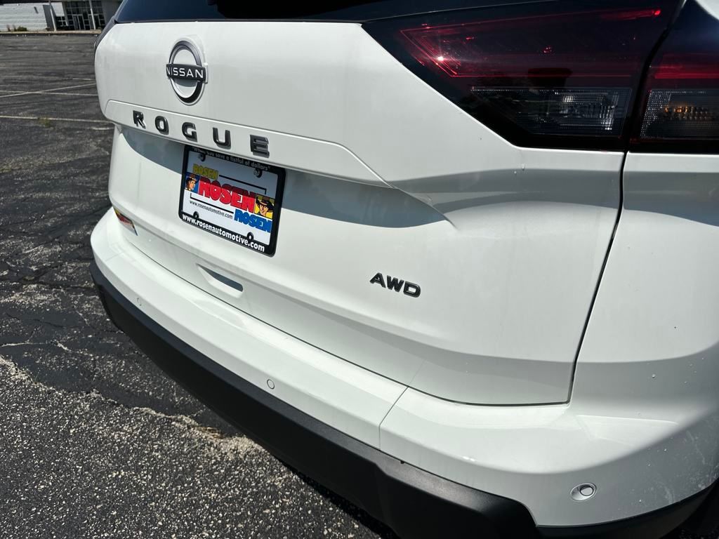 2026 Nissan Rogue S photo 29