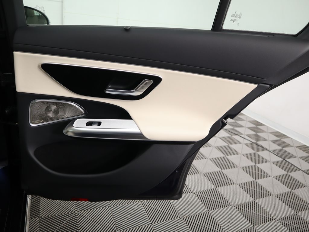 2026 Mercedes Benz E 350 photo 27