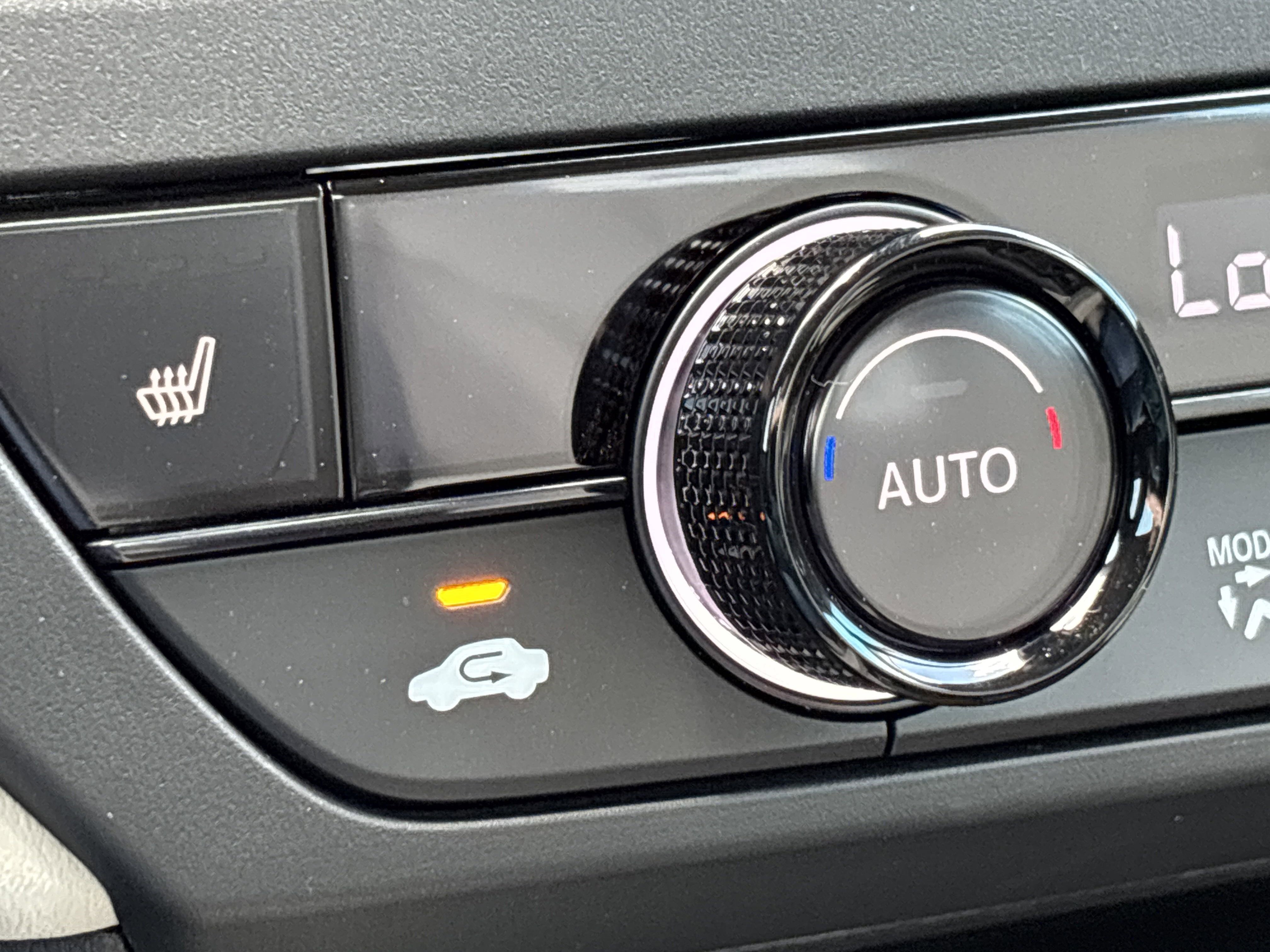 2025 Honda Accord SE photo 2